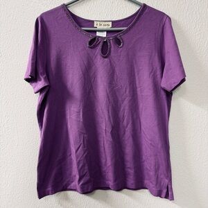 À la Carte Purple Short Sleeve Keyhole Trim Tee